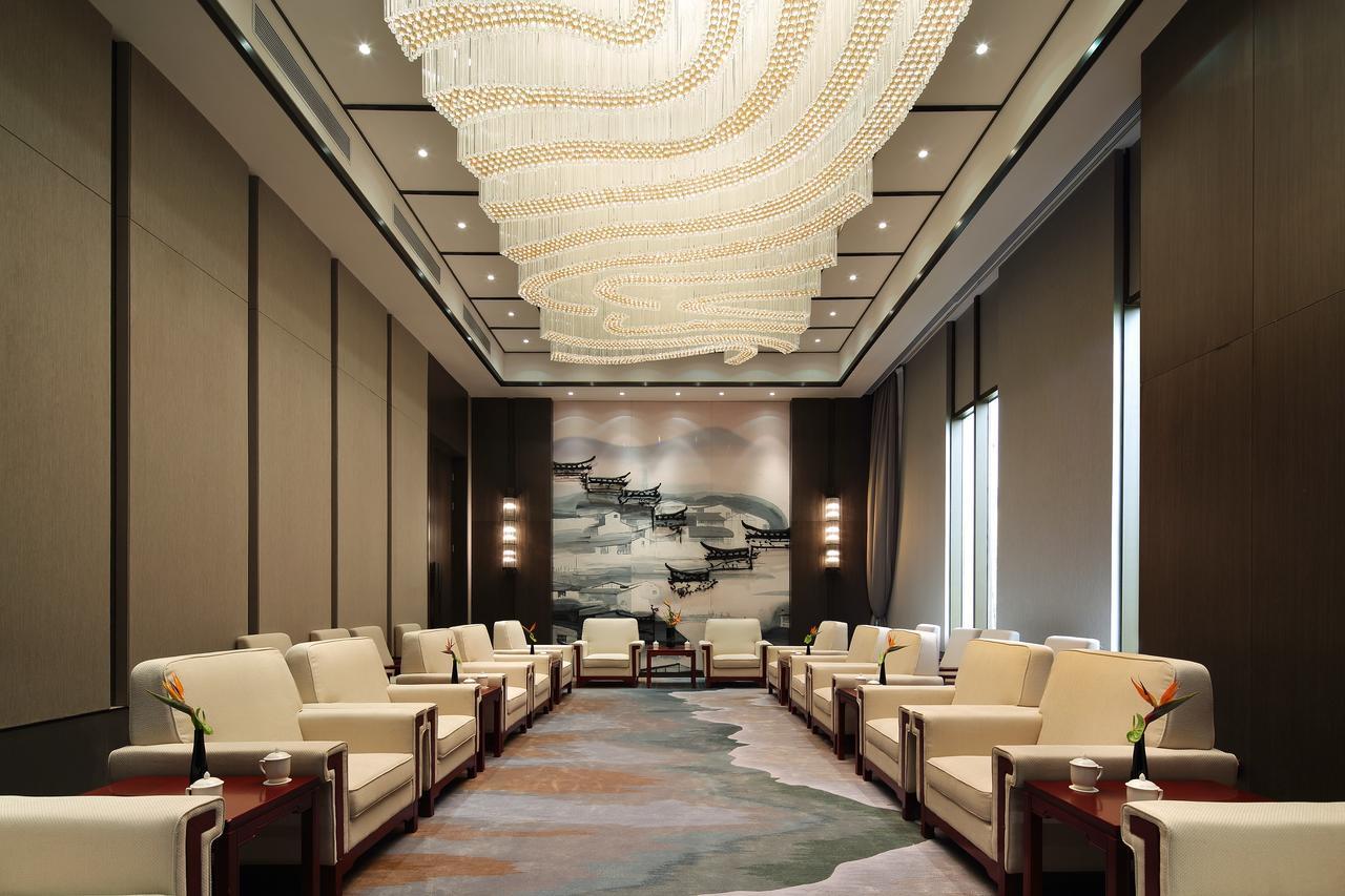 Wanda Realm Hefei Hotel Chaohu Bagian luar foto