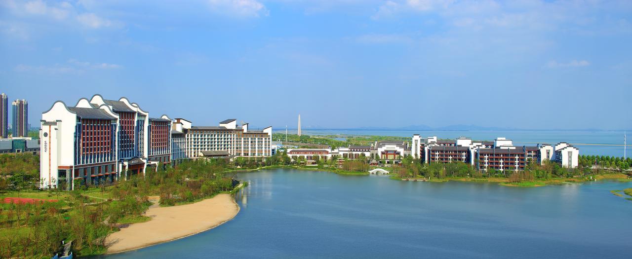Wanda Realm Hefei Hotel Chaohu Bagian luar foto